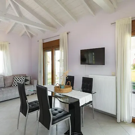 #Flh - Daphne'S Bungalows 度假居 圣尼古拉奥斯