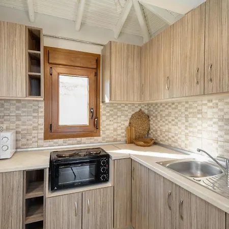 #Flh - Daphne'S Bungalows *
